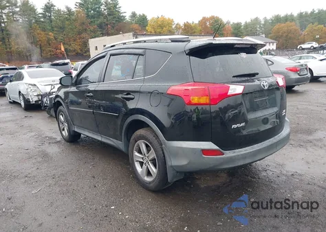 2015 Toyota Rav4 Xle z USA, uszkodzony, nr VIN 2T3RFREV2FW261567